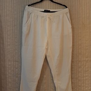 White linen blend tapered-leg pants